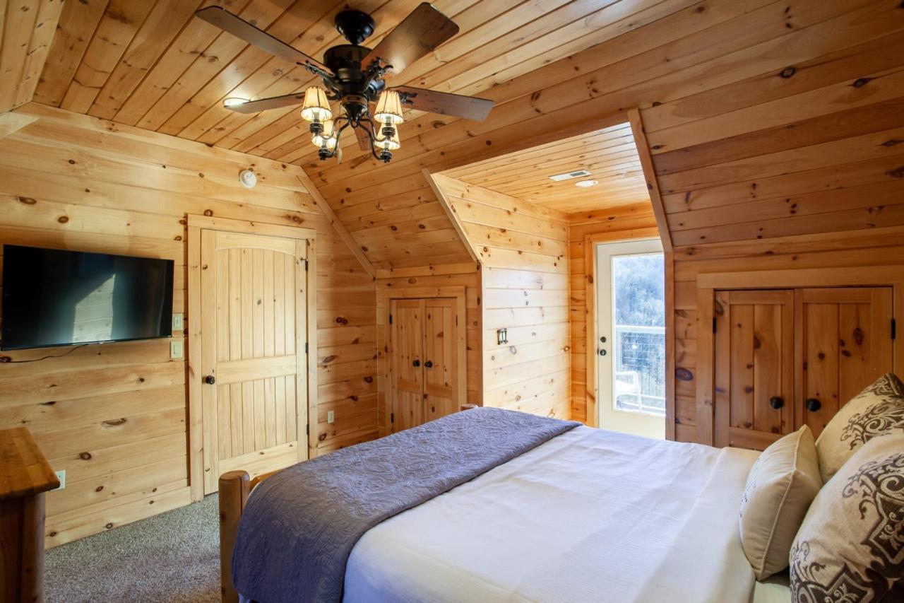 Black Bear Reserve - Mtn View, Hot Tub, Game Room Сев'єрвілл Екстер'єр фото